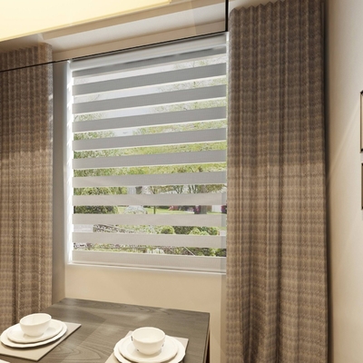 Fusola per ufficio interno Zebra Roller Blinds per giorno e notte Manual Open Type Function