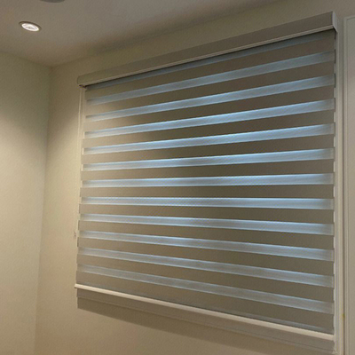 Sala da soggiorno Customized Polyester Blackout Motorized Zebra Roller Blinds per la casa