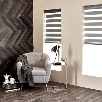 Stile di design contemporaneo Motorized Blackout Polyester Zebra blinds per interni / esterni
