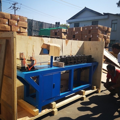 Prodotto semplificato macchina di produzione di persiane in alluminio con grado semiautomatico